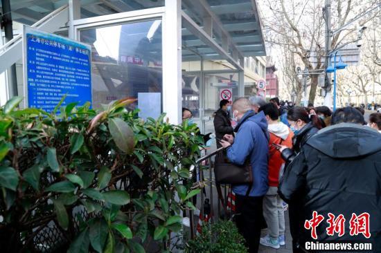 “上海新增本土感染者破两万例” 上海新增本土7例？-第2张图片