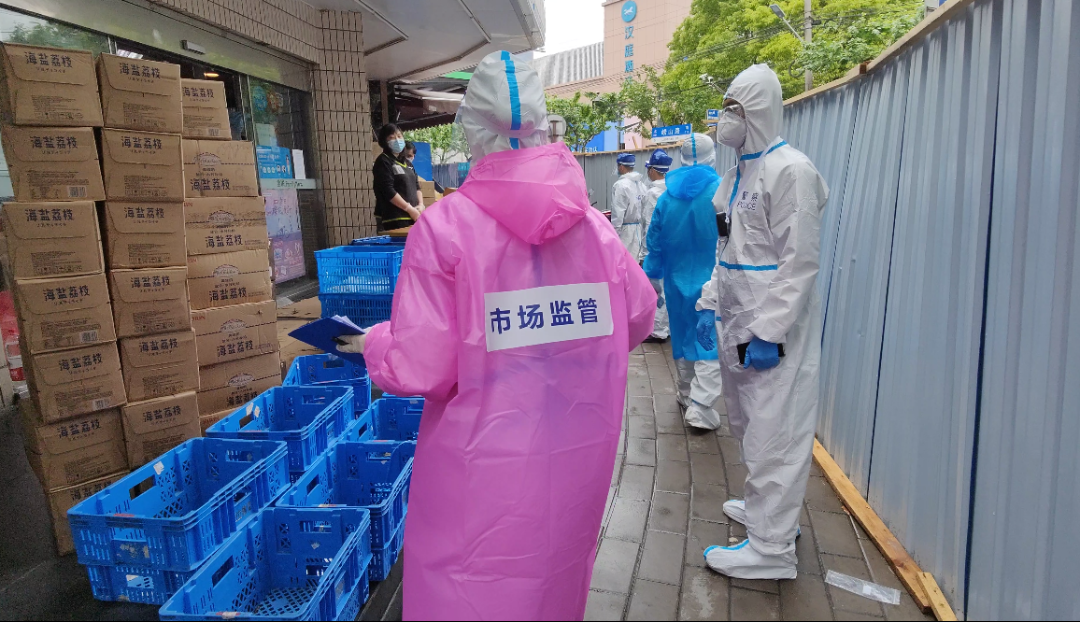 “上海风险人群感染者比例下降” 上海风控？-第2张图片