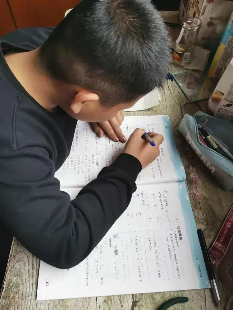 “日照疫情” 日照疫情期间是哪段时间全是停课上网课？-第2张图片